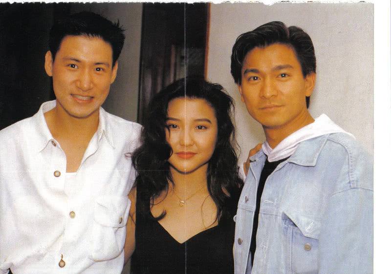 周星驰与刘德华究竟谁更火?为何30年再没合作?看王晶的评价