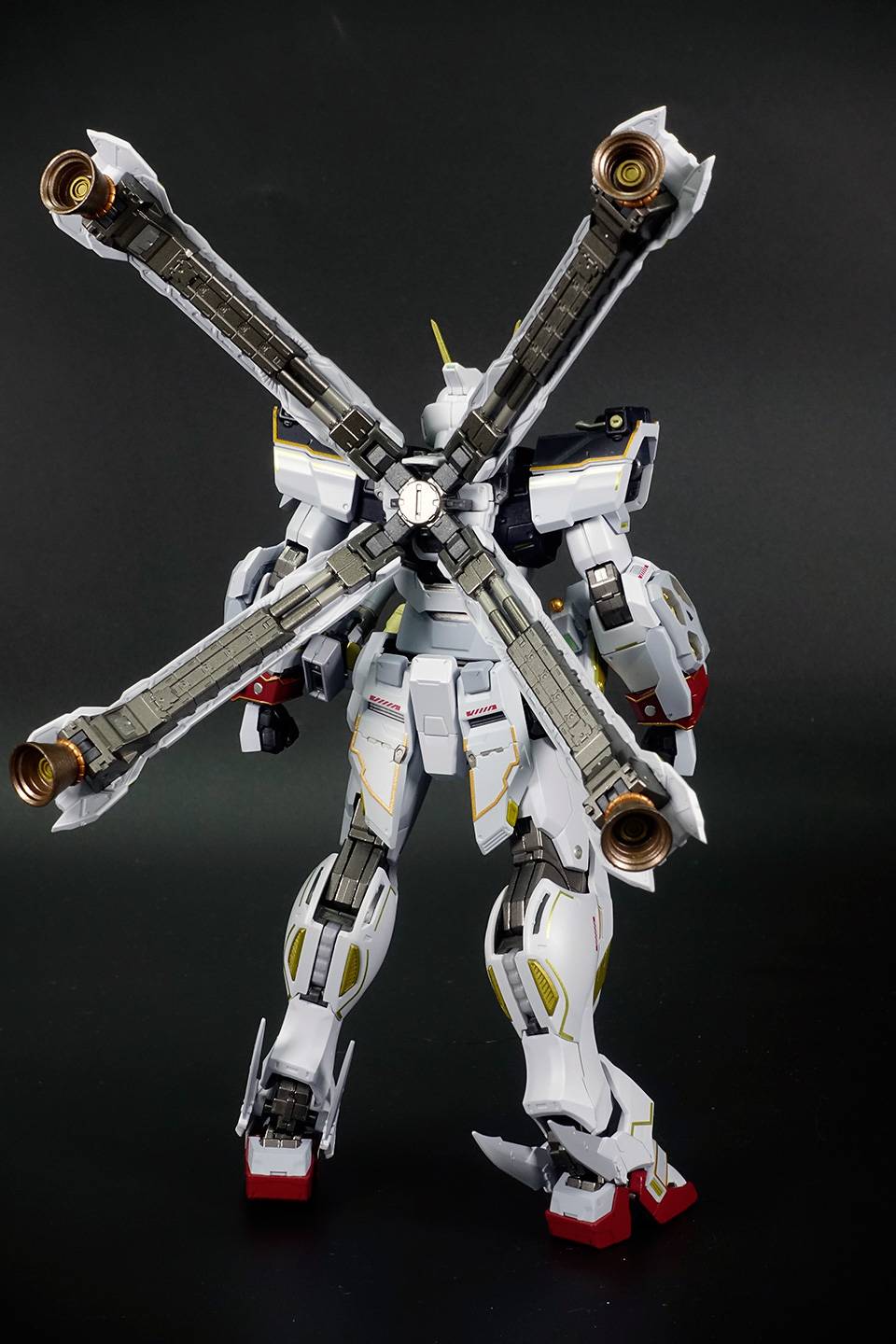 玩具箱测评:宇宙海贼见参!metal build海盗高达x1测评