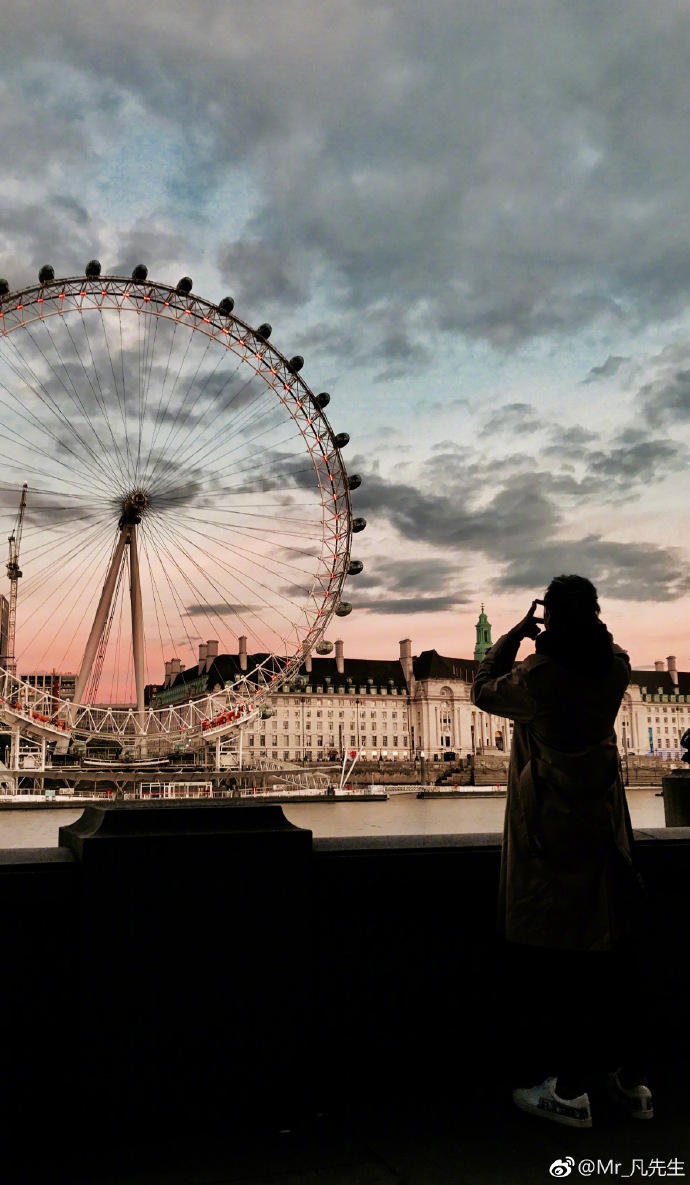 [凡间颖火]Hold Me Down歌词分析(超甜