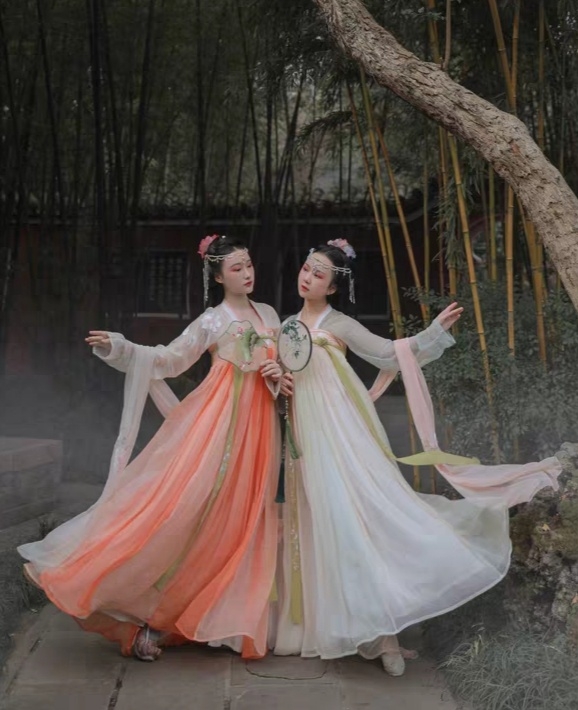 汉服太贵?吃土啦?来一波贫民窟女孩~学生党~