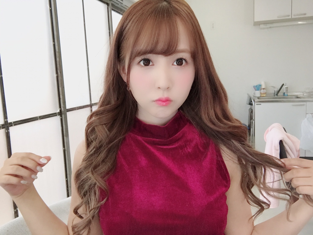 「女神每日动态」 19-02-12 三上悠亚 美谷朱里