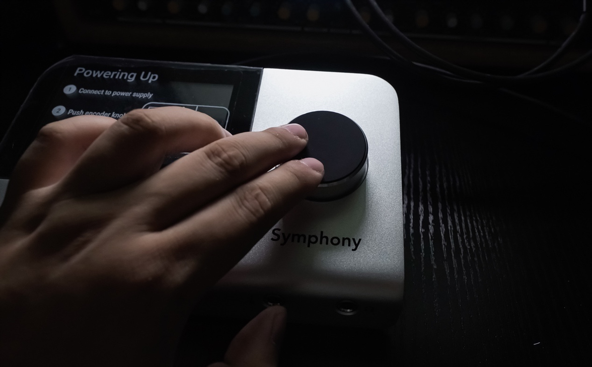 Apogee Symphony Desktop注册及安装指导 - 哔哩哔哩