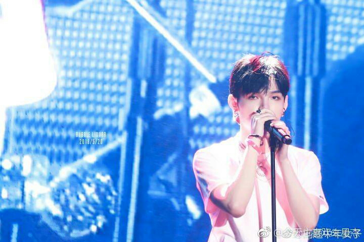 【朱星杰×你】我希望你，是我独家的记忆。（有虐慎入）