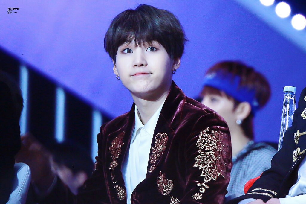 【防弹少年团/定制】松月爸爸好奇怪!（宠女宠上天）（可爱爆表的父女俩）