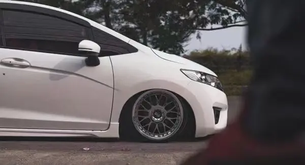 气动避震论坛李洋分享本田飞度jazz改装airbft气动避震套件 哔哩哔哩