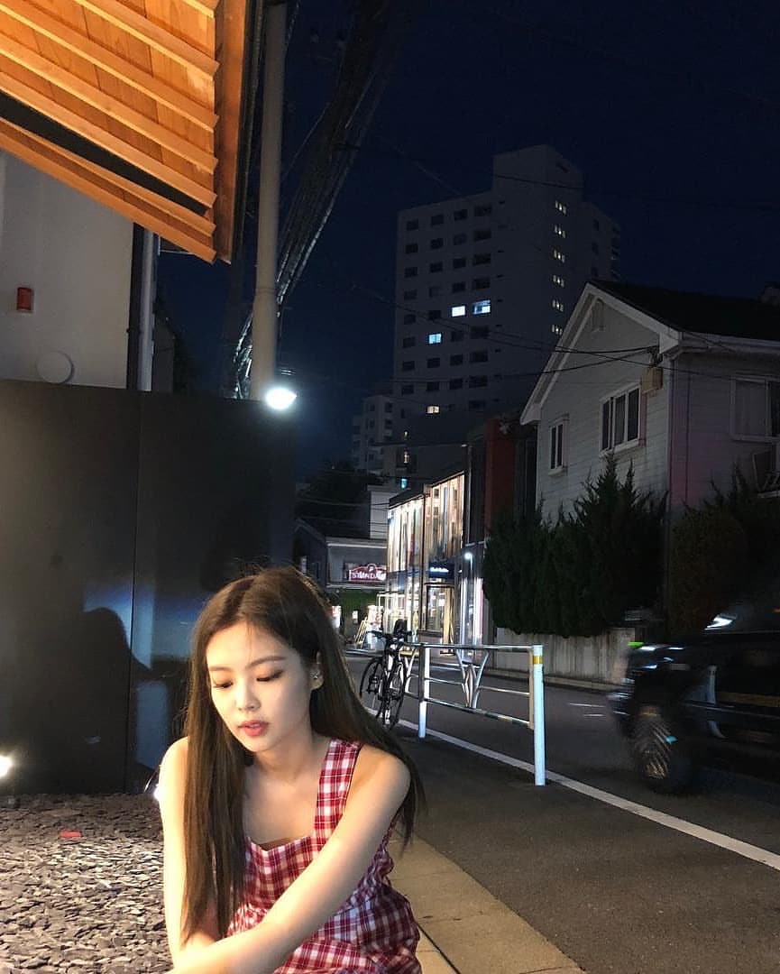 【jennie】美(可爱)到出圈的红裙妮