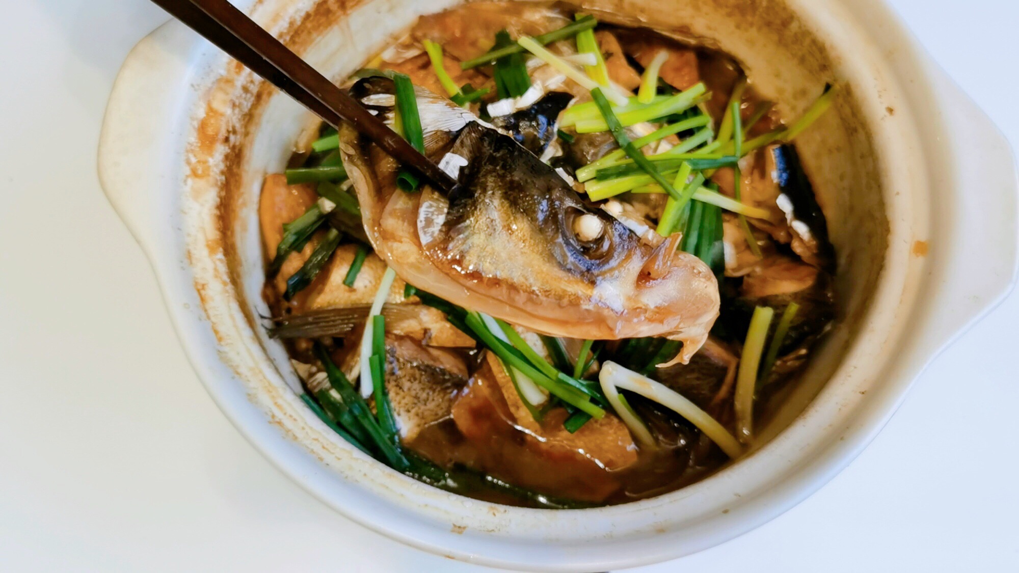 湘菜教学系列，砂锅鱼头，大厨现场教学，这样烹饪更入味