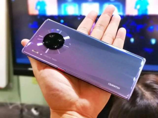 从7899降到7099元华为5g旗舰迎来降价麒麟990512gb