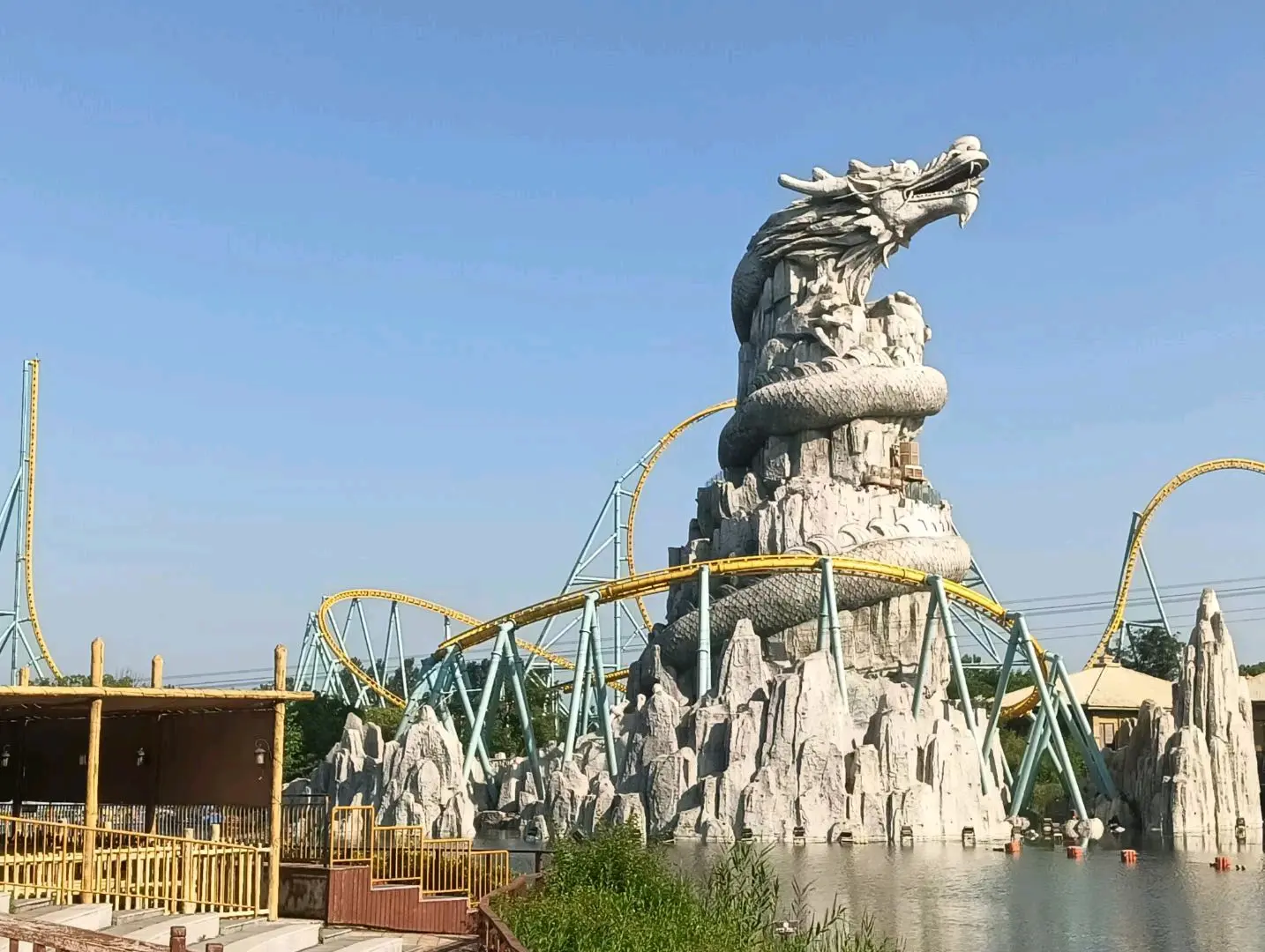 合肥融创乐园白龙飞天过山车体验 - 哔哩哔哩