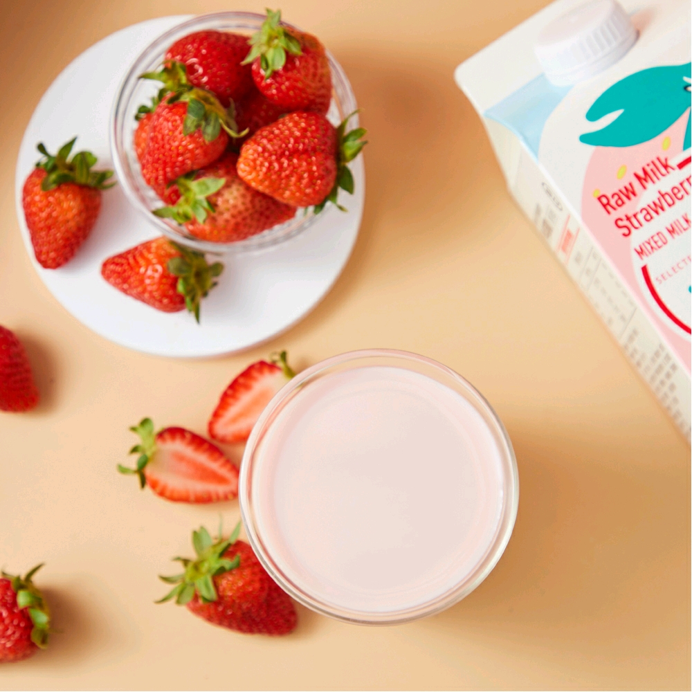 盒马生牛乳草莓牛奶950ml