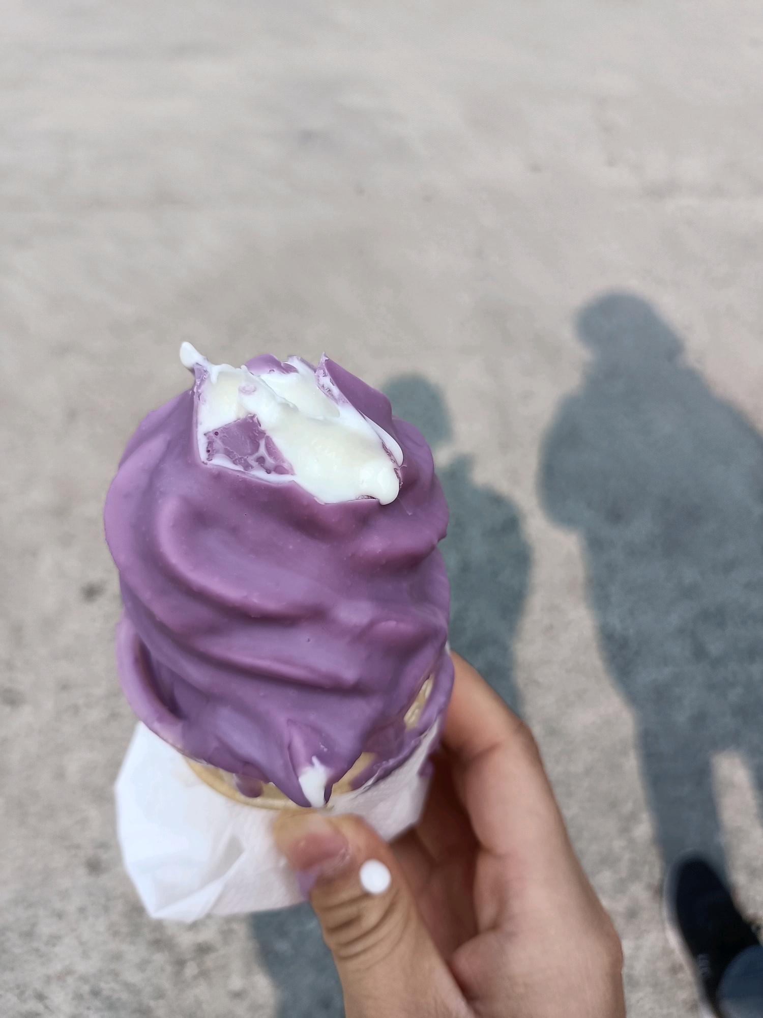 麦当劳香芋脆皮甜筒