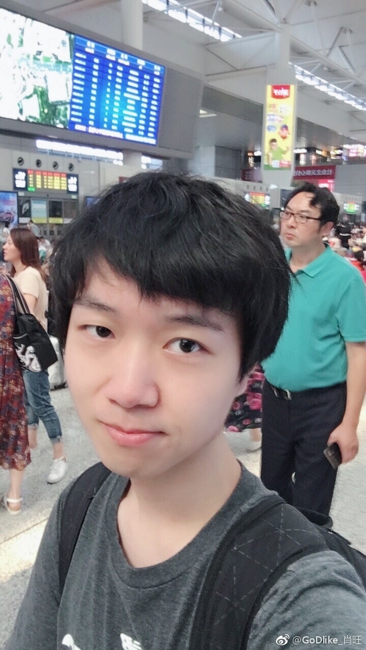 神超:维克托现在t0上单,谁不ban谁必输!