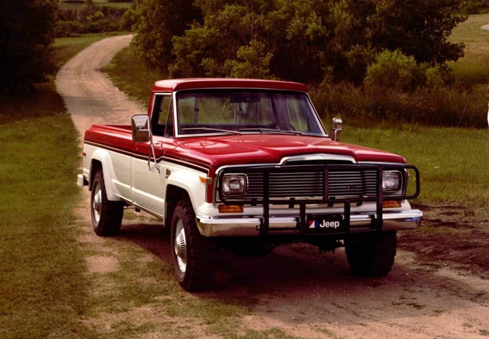 从生到死再到重新复活,带您看吉普角斗士皮卡的完整发展史