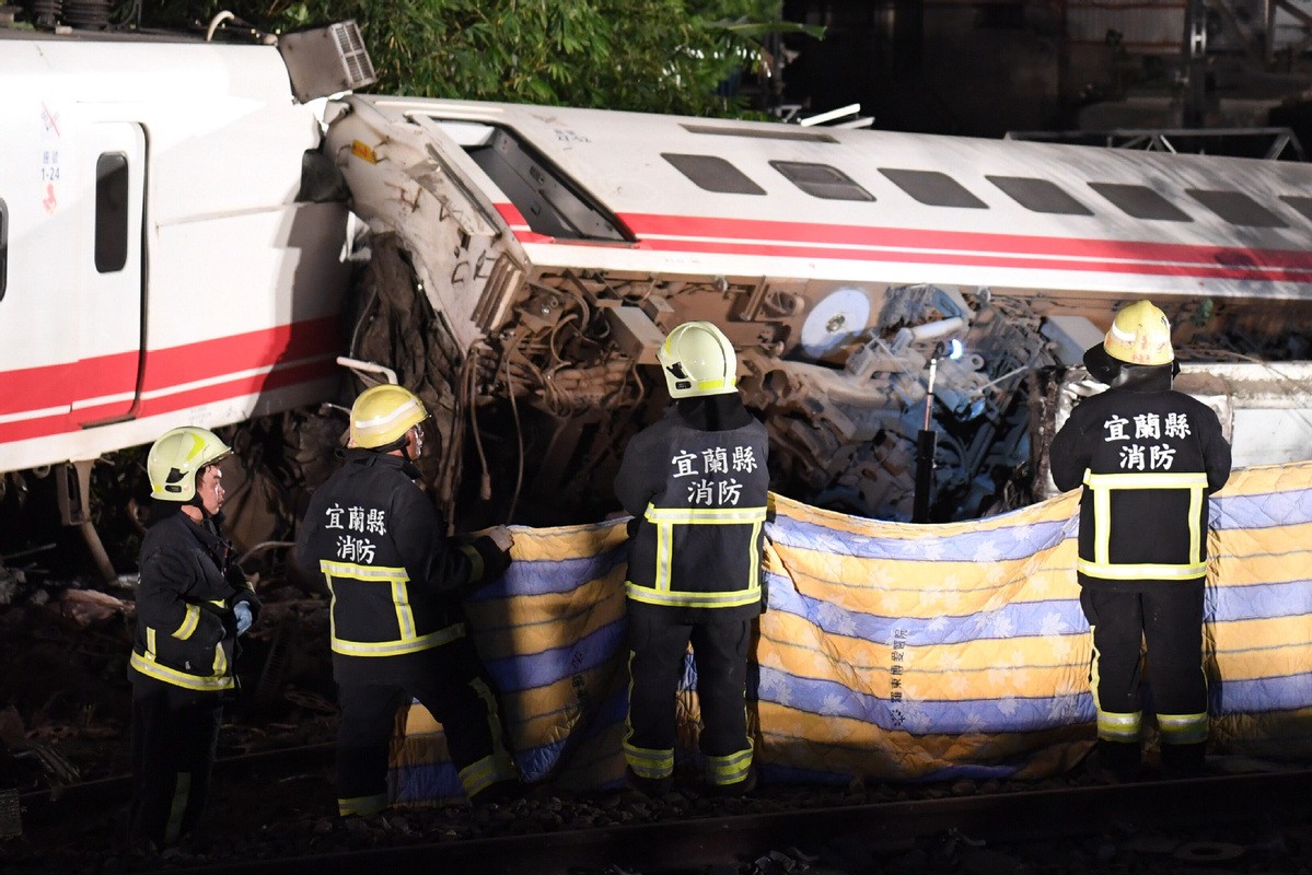 3 月 30 日 T179 次火车在湖南郴州发生脱轨侧翻事故，目前情况如何？ - 知乎