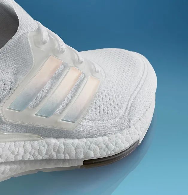 穿什么跑史上最大变化ultraboost21到底有啥不一样