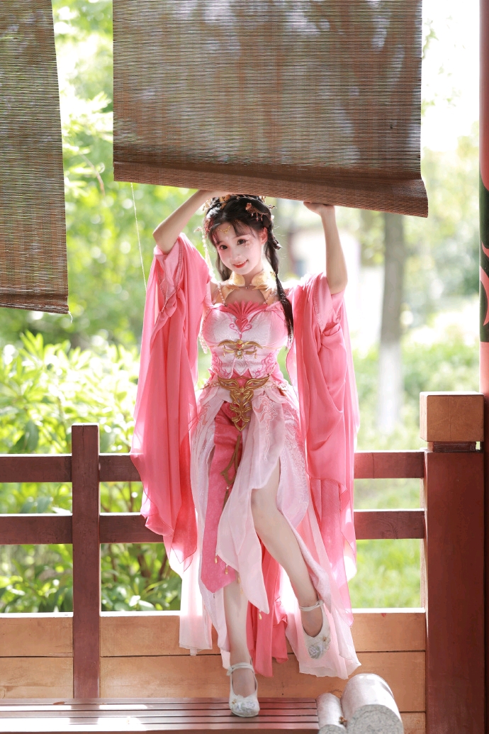 cos play - 哔哩哔哩