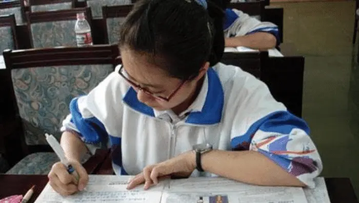 理科考高分比文科容易 分数线还比文科低 对 文科生 公平吗 哔哩哔哩