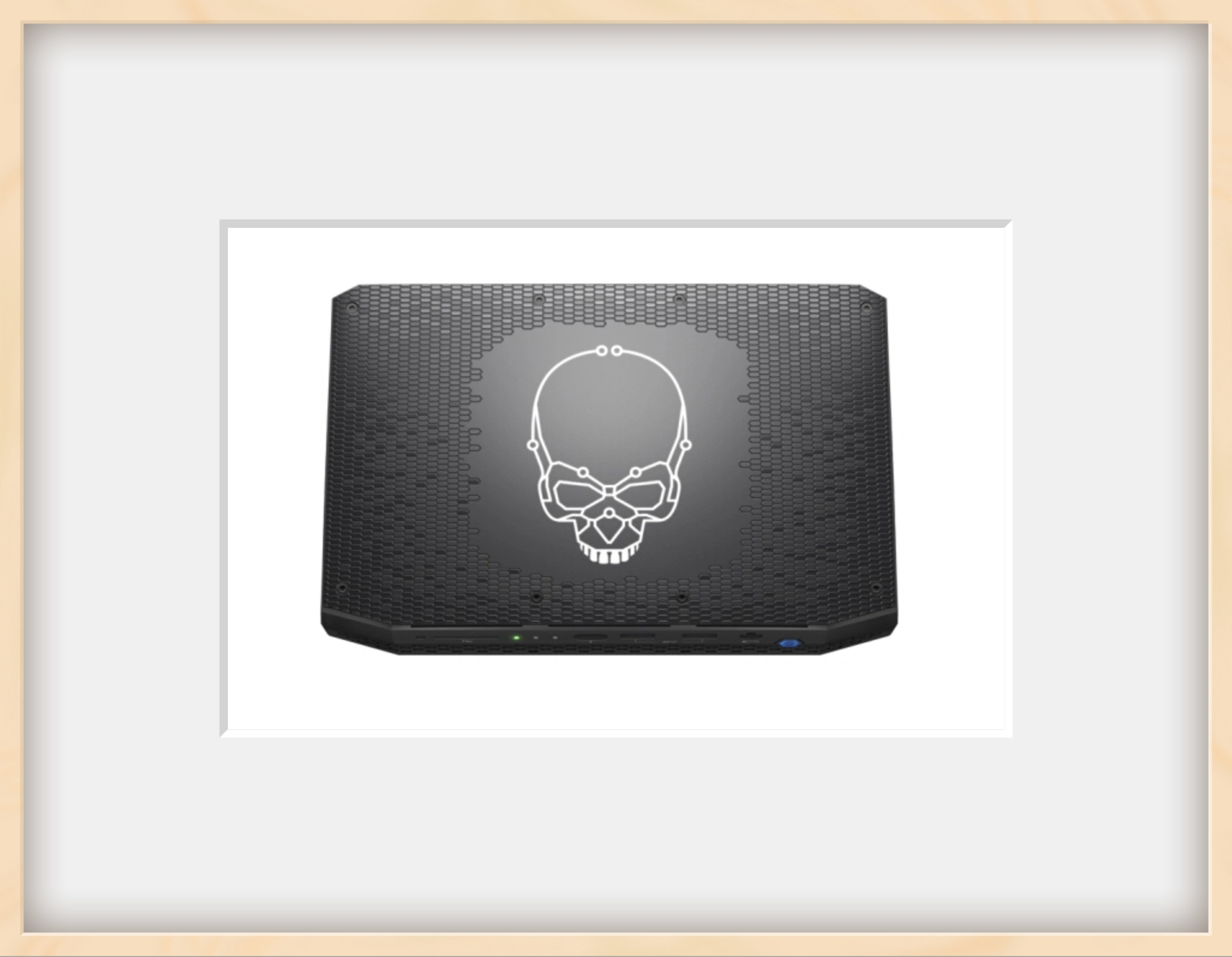 nuc-4299-i7-rtx-2060