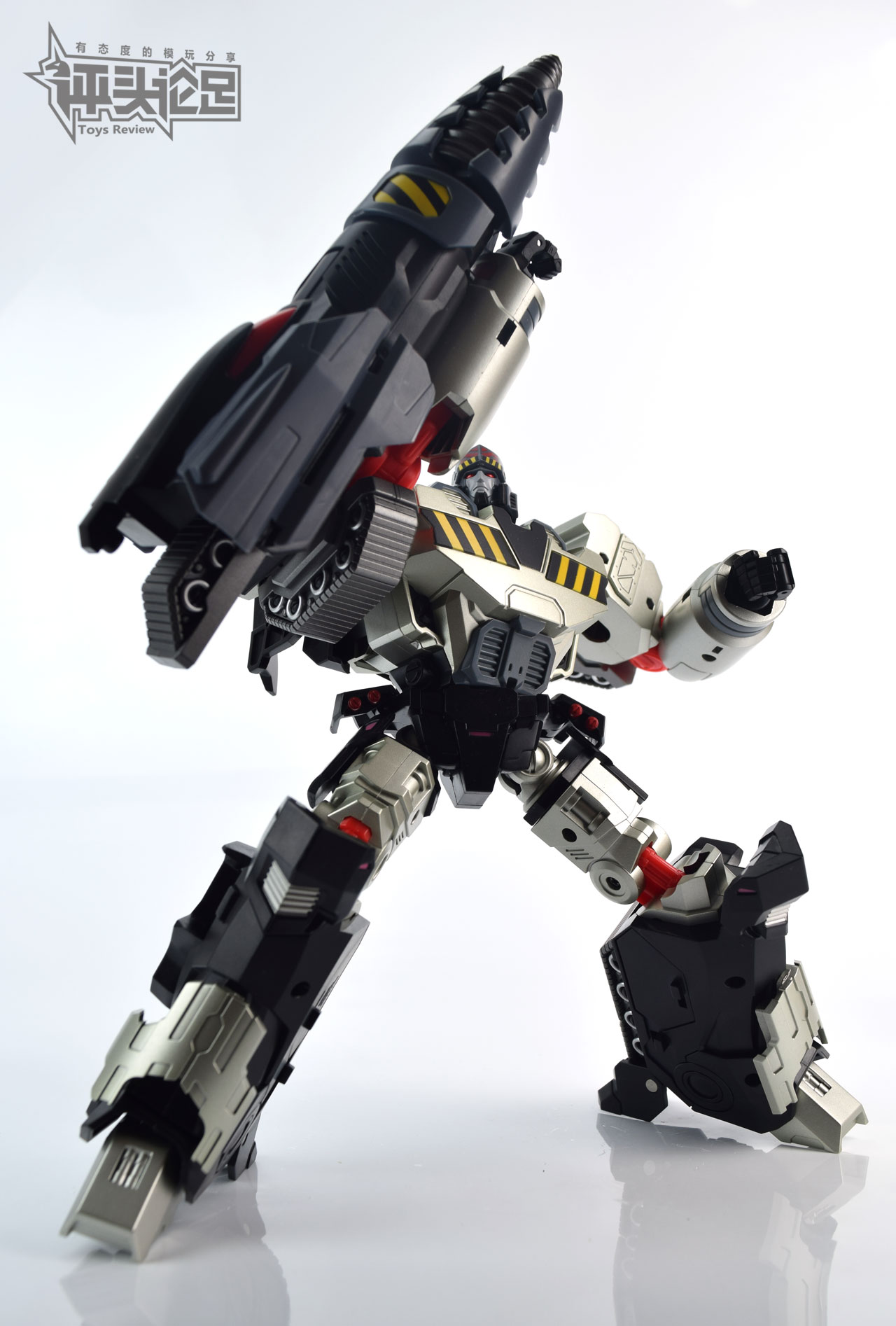 【评头论足】霸主与矿工!mmc 变形金刚 r28 威震天 图文介绍