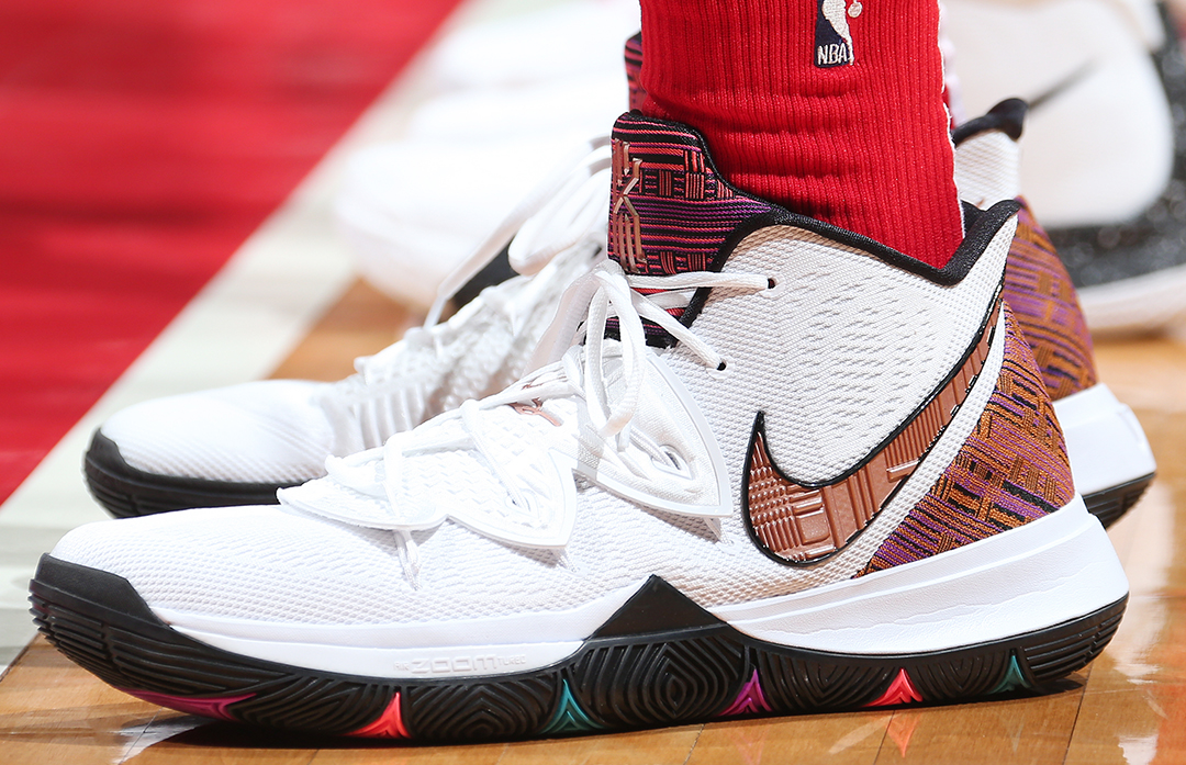 甜瓜也要退役了今天联盟只有他上脚了melo13