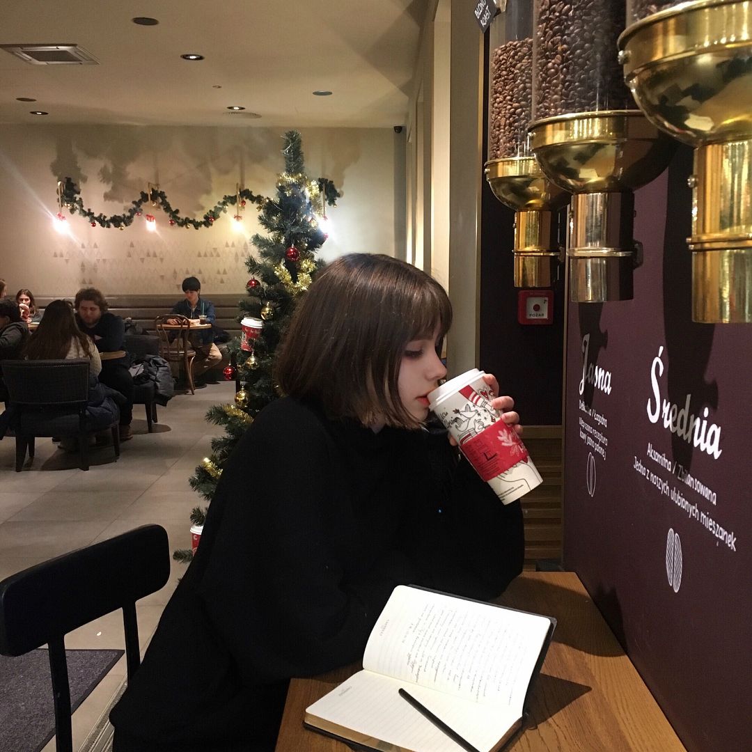 15岁俄韩混血短发美少女alisa grandova图集