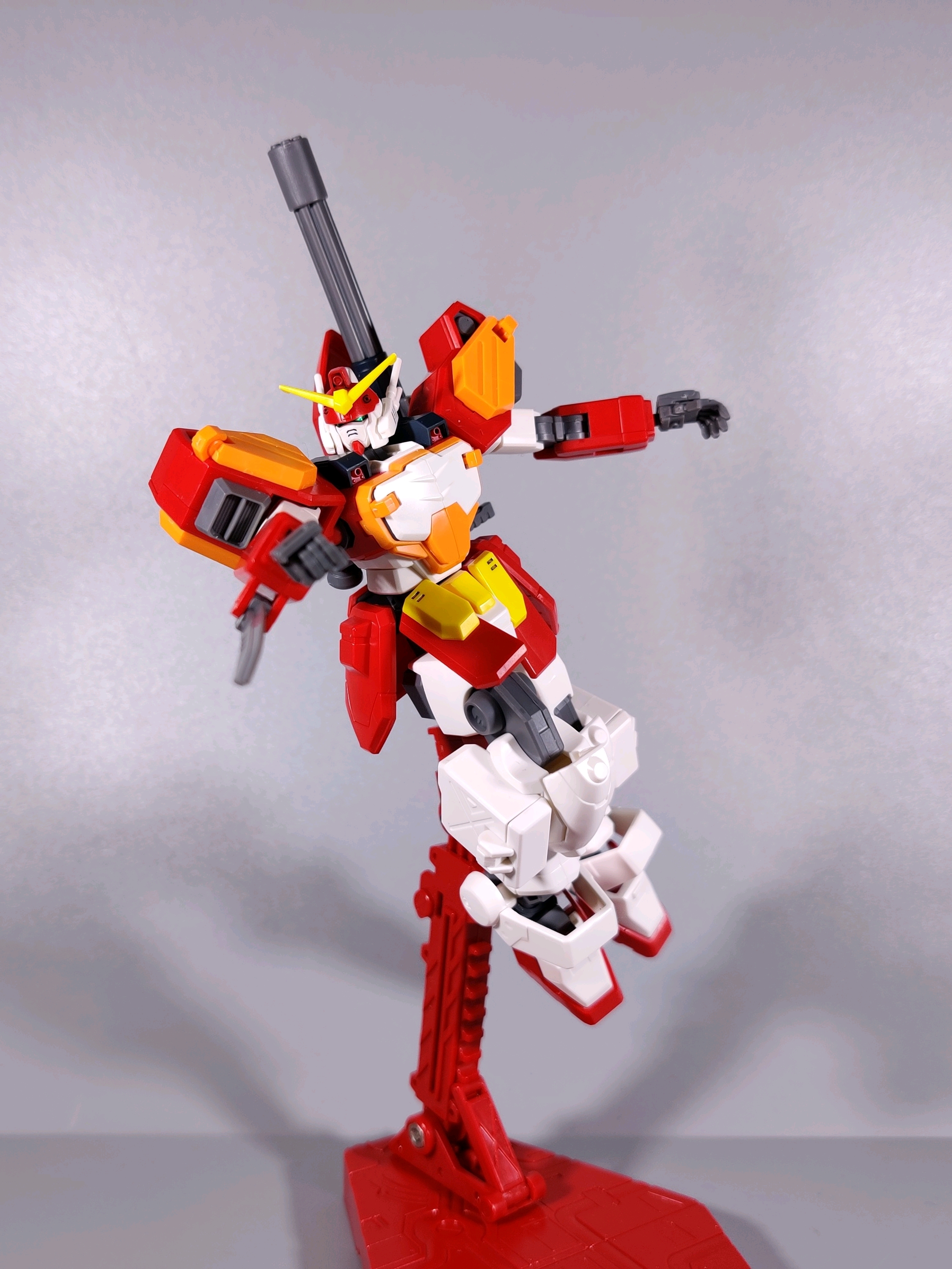 w tv版五小强终于又补完了一台!hgac 重武装高达高达素组把玩