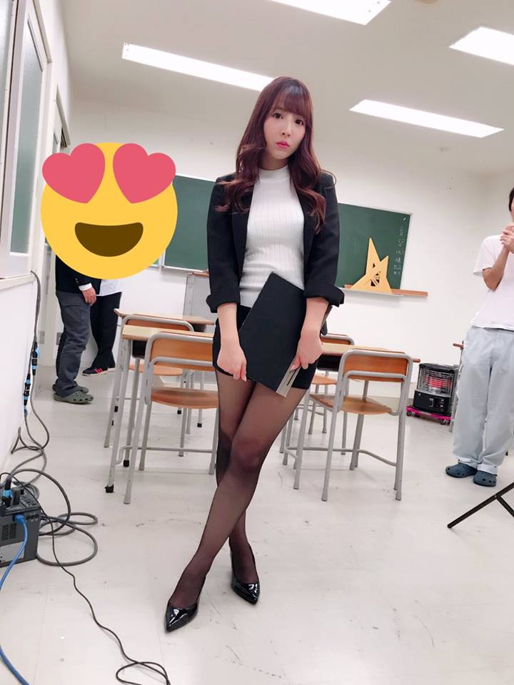 【女神写真3】制服的魅力:老师学生护士[三上悠亚,高桥圣子,桥本有菜