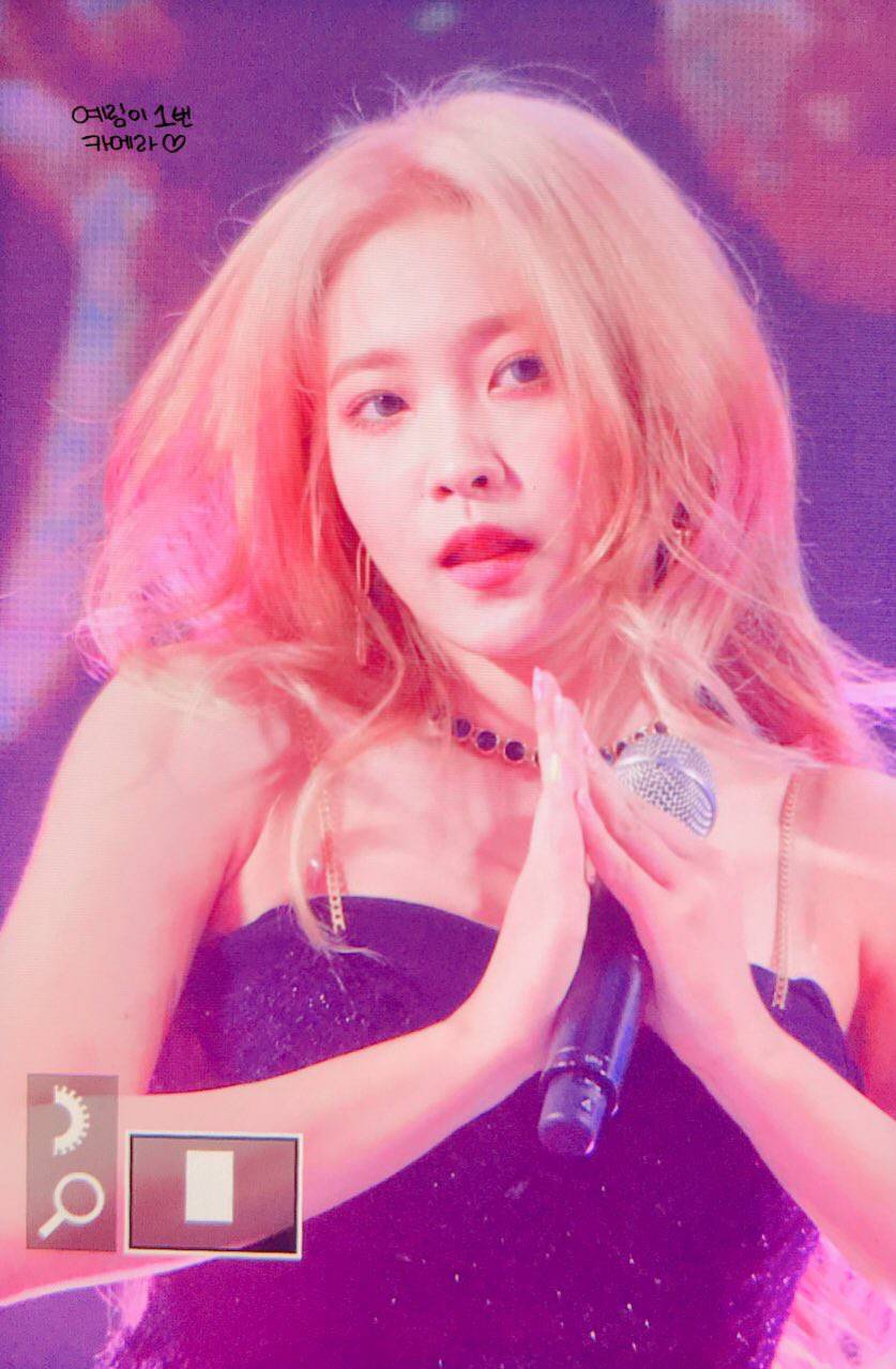 韩网热议!redvelvet金艺琳,染了金发太漂亮了