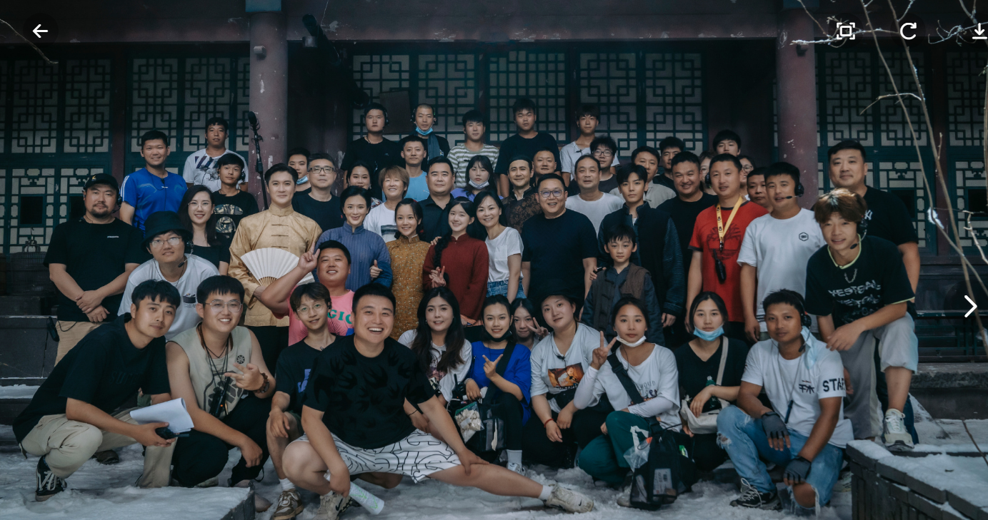 电视剧《胡同》杀青!赵露思,关晓彤稳居c位,侯明昊惊喜出演