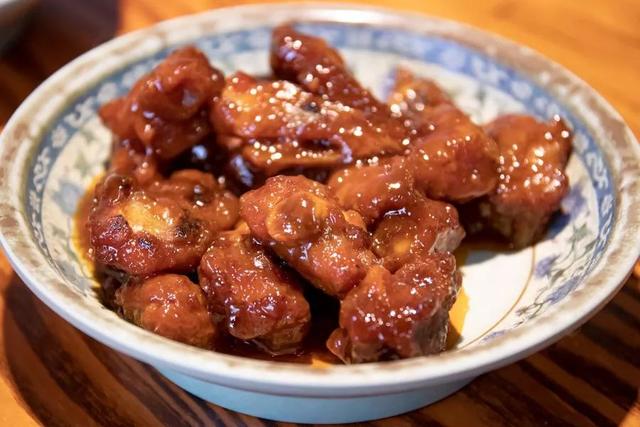 九里亭美食：寻味上海的小巷深处