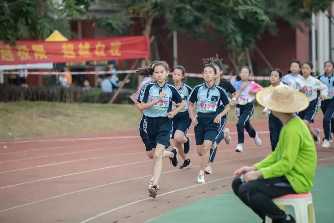 我运动·我精彩·我骄傲—南宁市银海三美学校第三届田径运动会