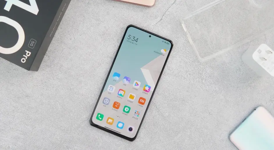 红米k40pro和华为nova8你选哪部一周实测天差地别大相径庭