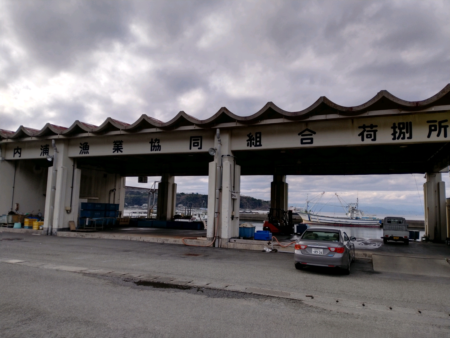 我最早接触还是小泉今日子1985年主演的电视剧,少女疑云