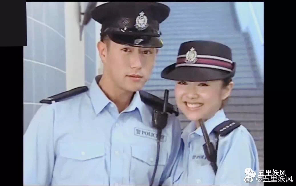 学警三部曲图片