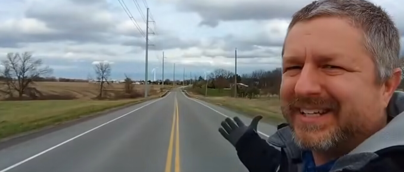 bob-the-canadian-road-street-and-highway