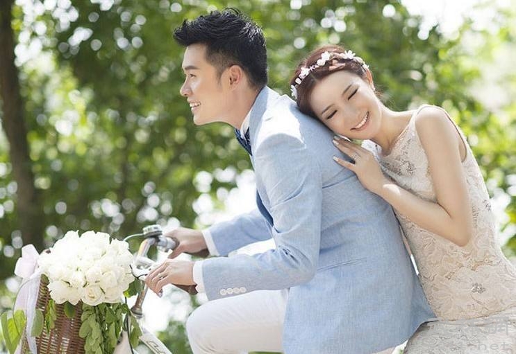 陈赫许婧爱情长跑十三年完婚,可是不到一年劳燕分飞,十三年的感情