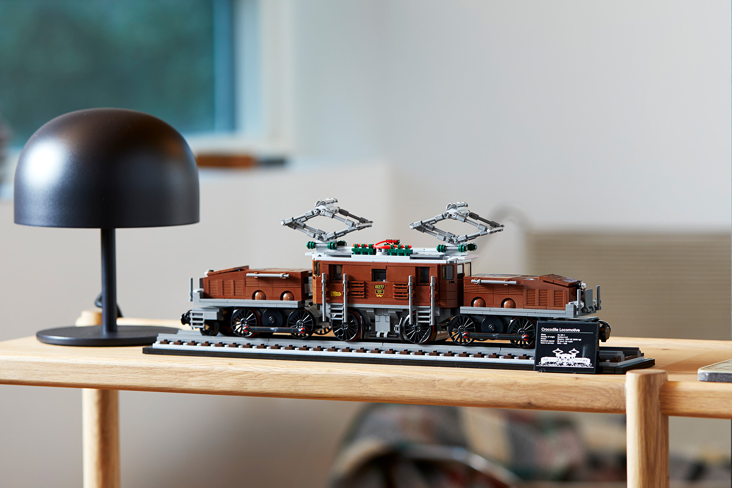 乐高正式发布全新creator expert套装10277鳄鱼火车头