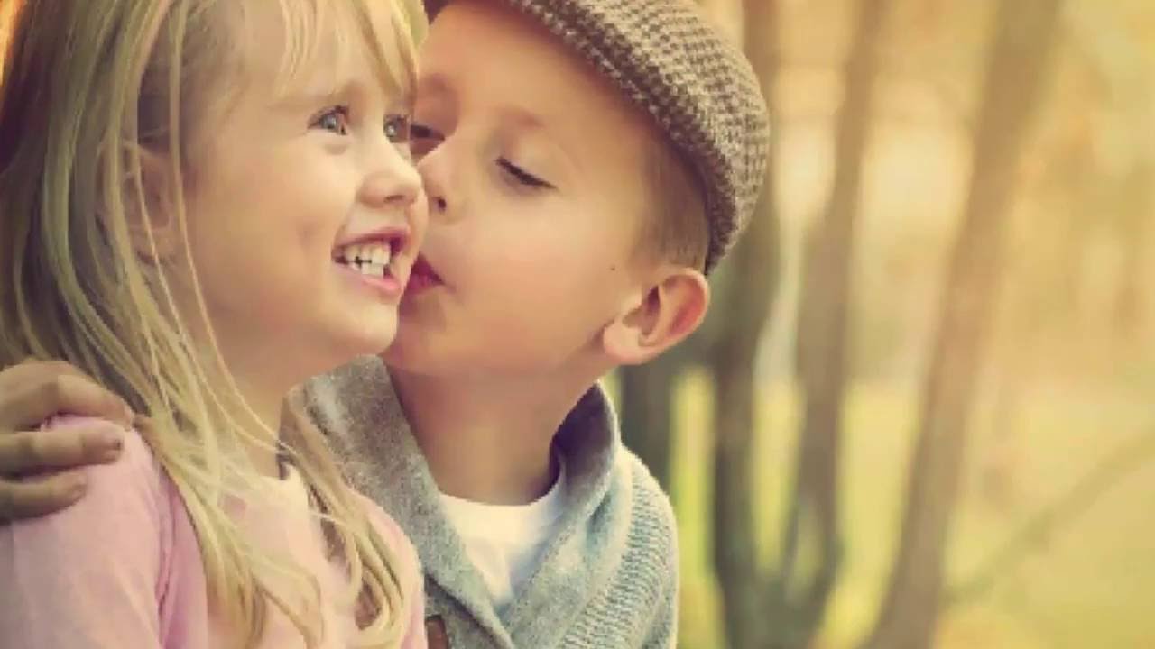 1分钟英语挑战:一想到你俩亲吻的画面, 我就受