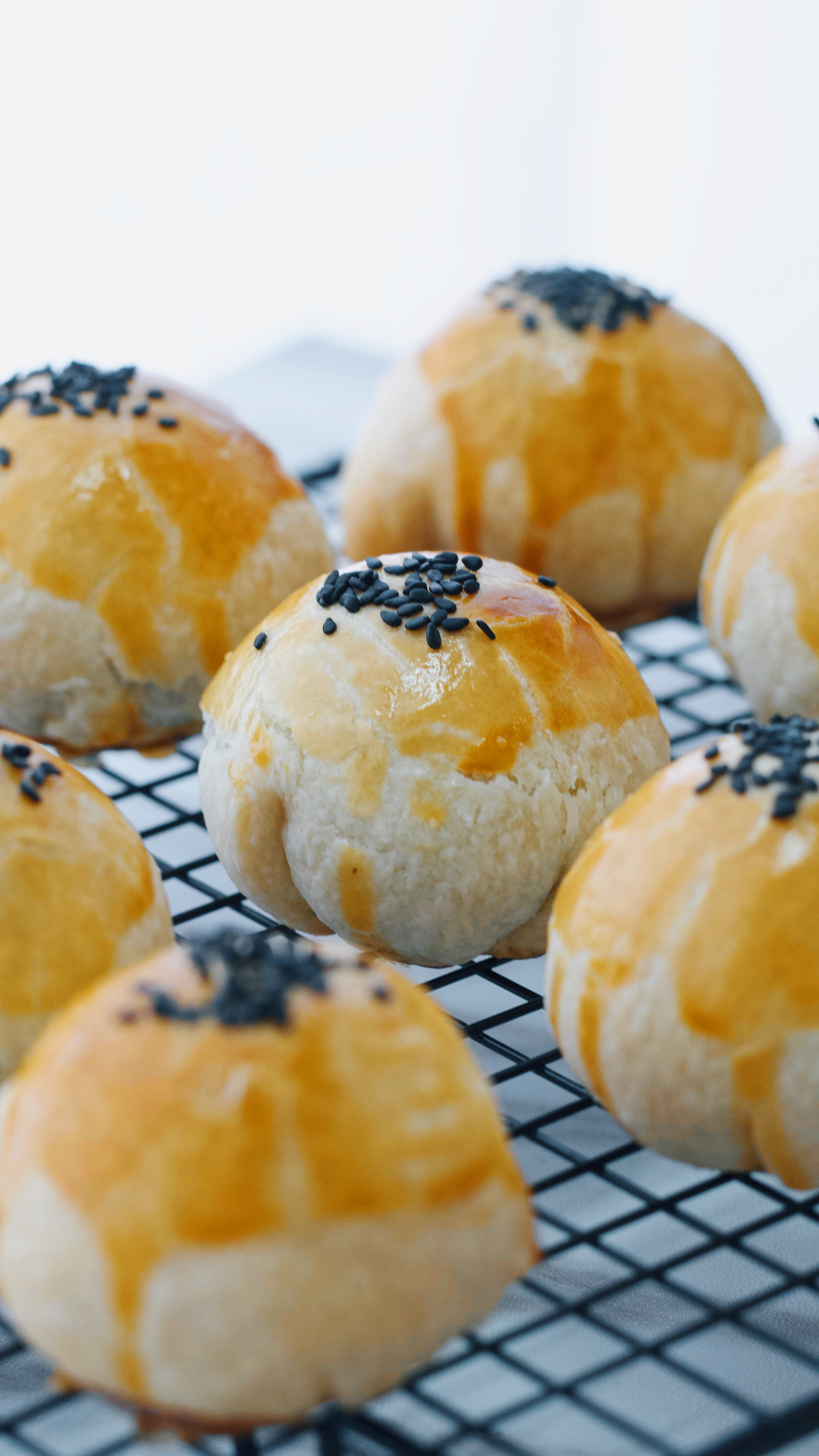 【图文食谱】一个人的夜我的心应该放在蛋黄酥