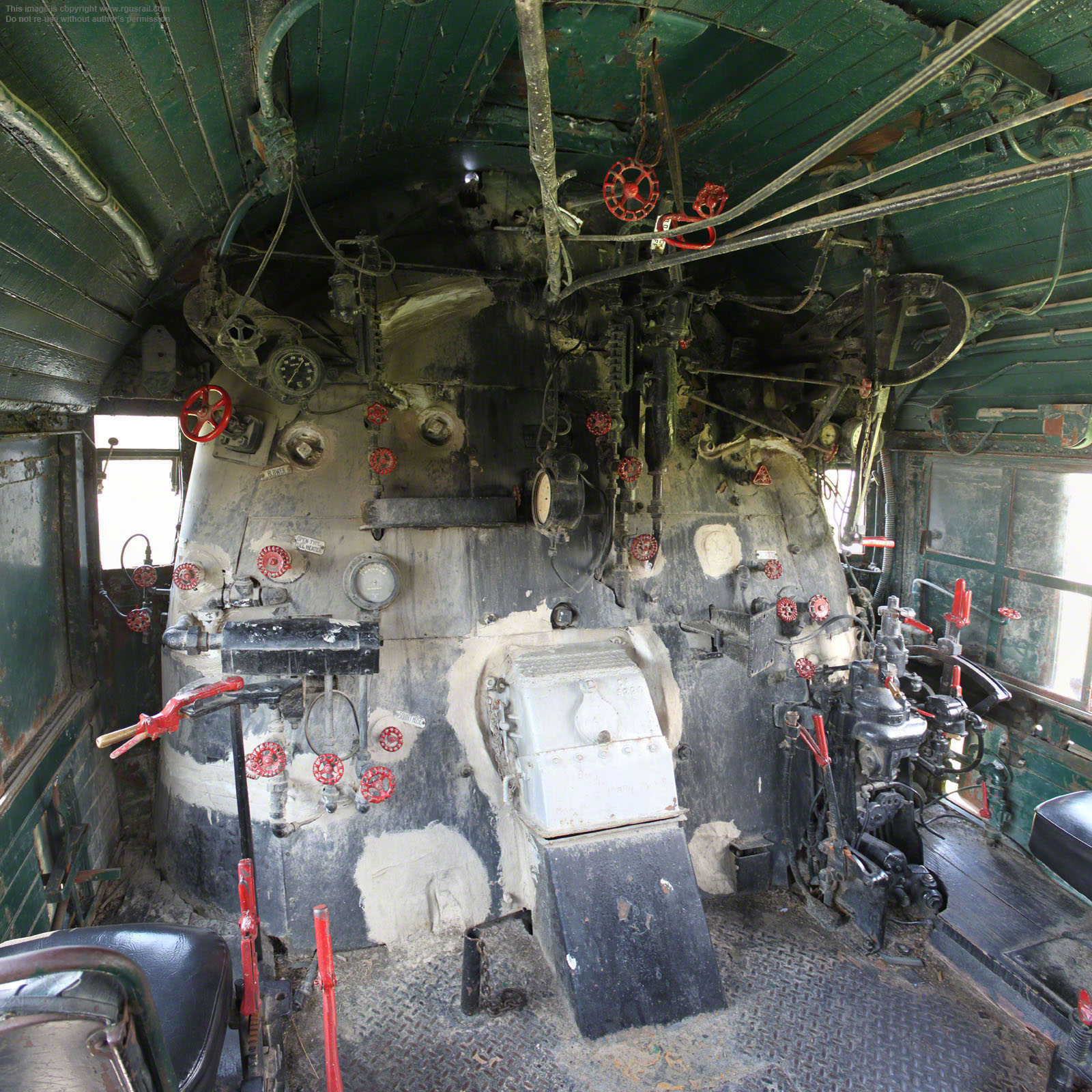 蒸汽火车车厢内部图片