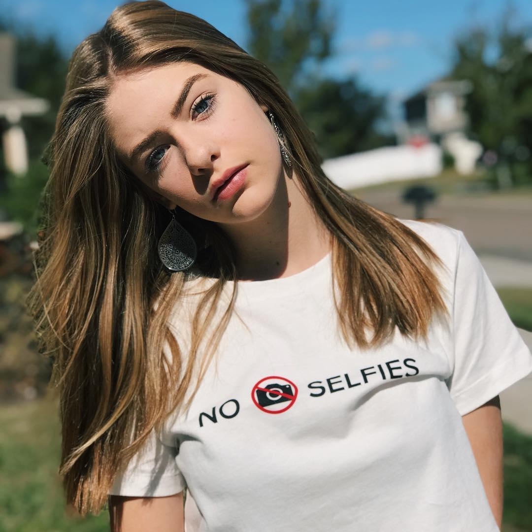 女神专题116:Valentina Schulz- IG百万追踪的巴