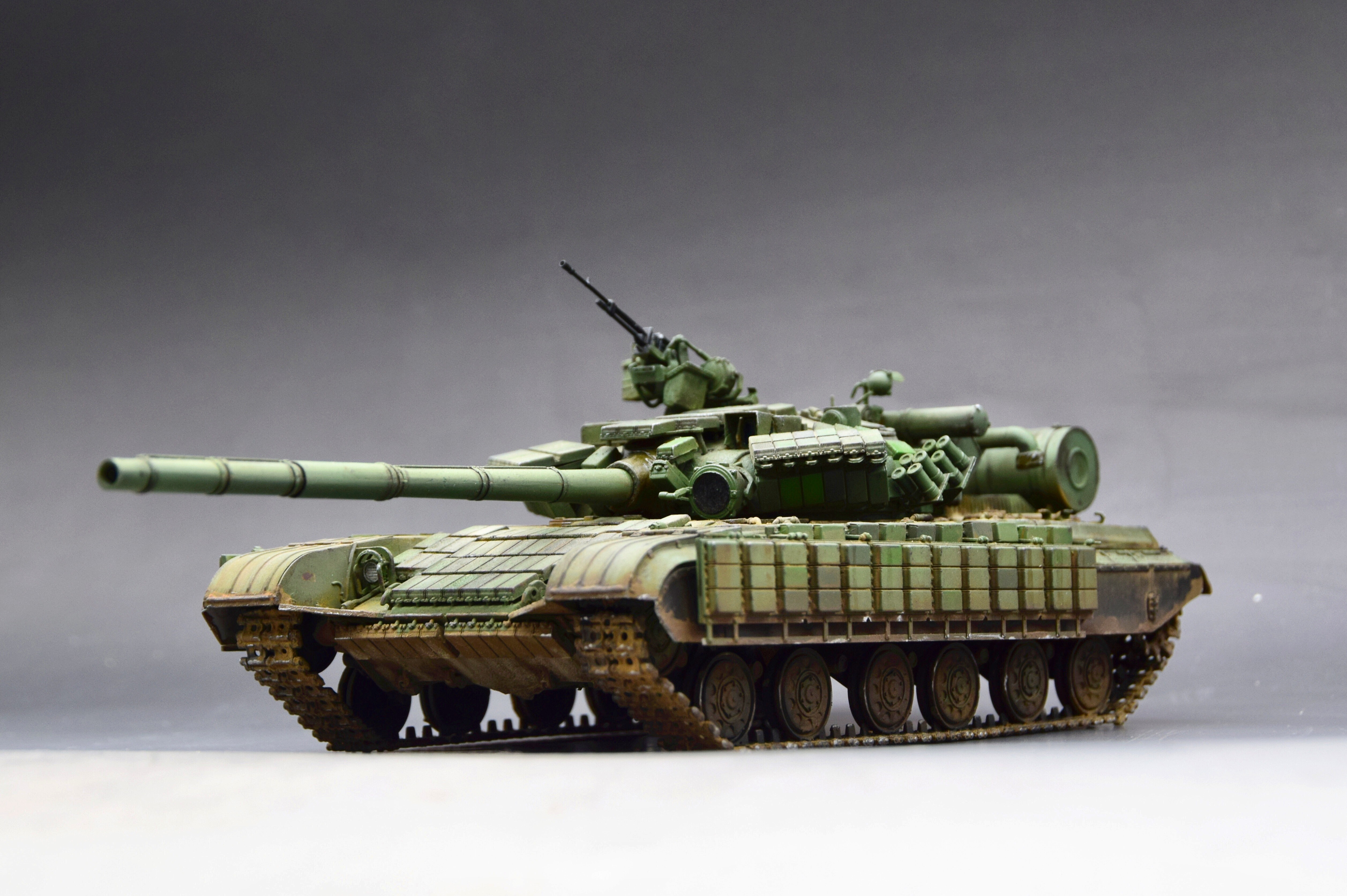战争雷霆 t-64bv 1985 模型作品