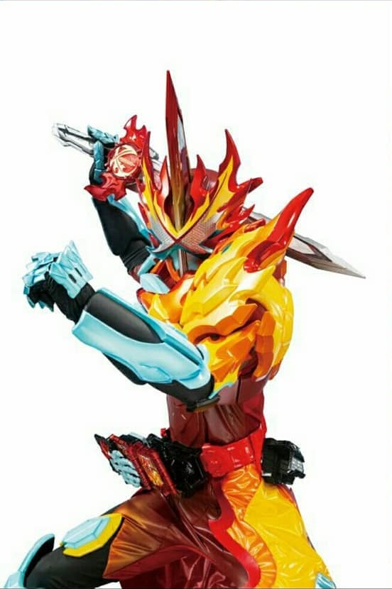 假面骑士圣刃新剧照佩剑战斗头顶冒烟元素龙形态战斗姿态真的超帅