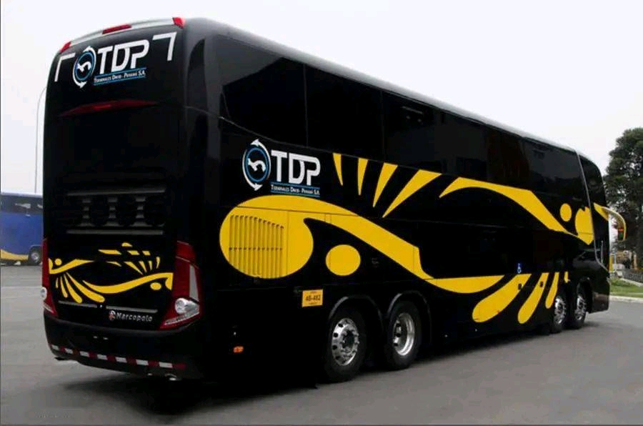 1米的公路客车霸王,也是目前唯一量产的4轴豪华大巴科普