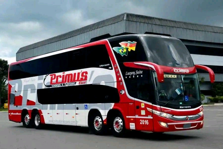 1米的公路客车霸王,也是目前唯一量产的4轴豪华大巴科普