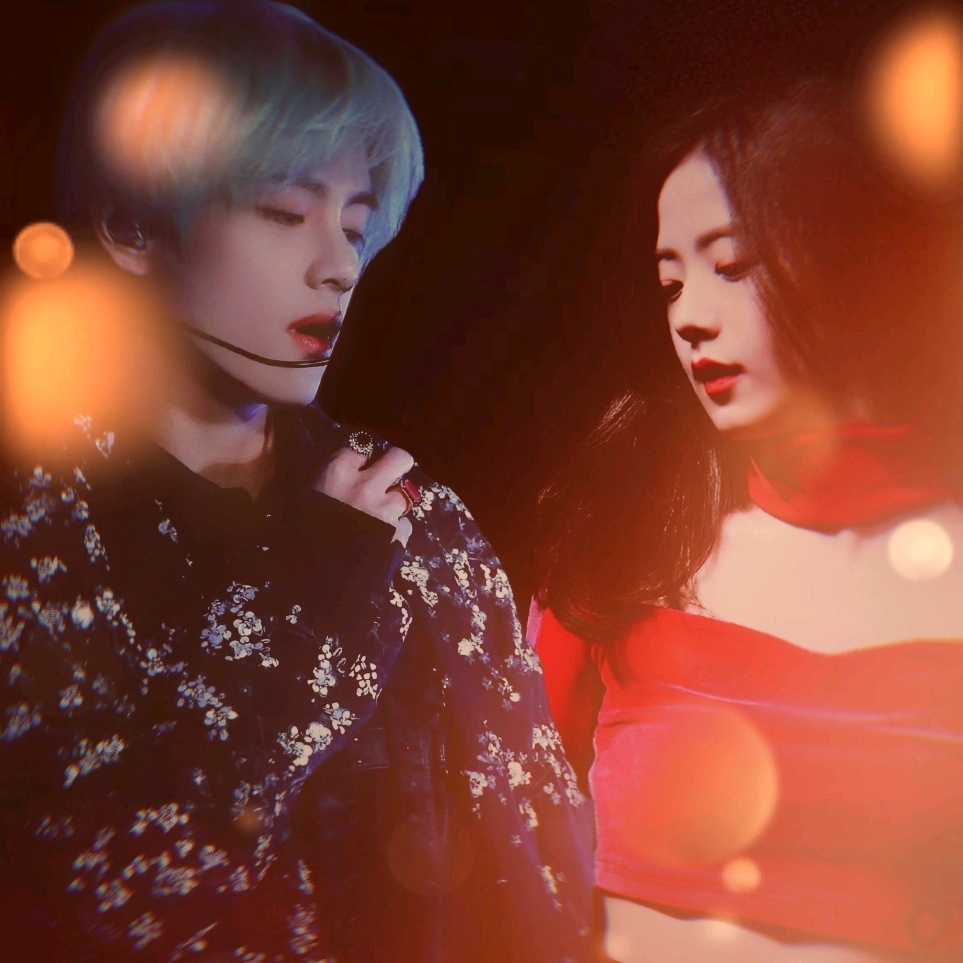 金泰亨不会再任何趣事都和她分享,对她笑得露出四方嘴;也不再深夜时