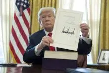 关于特朗普 3 哔哩哔哩