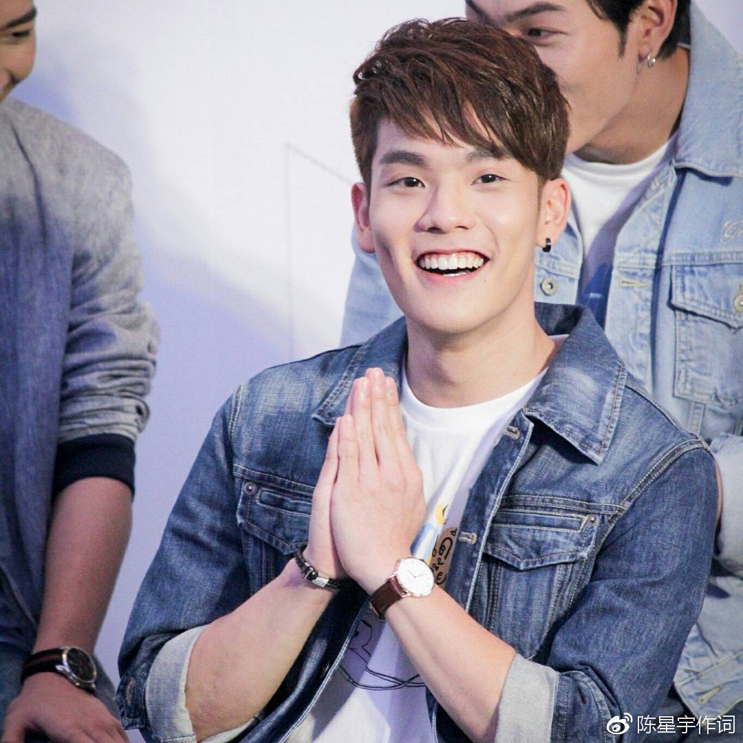 泰国明星copter panuwat星路历程及泰剧等作品简评:泰剧逐月之月里的