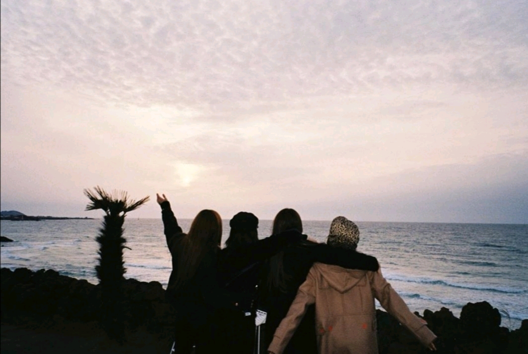 【blackpink】rose,jennie8月前期ins更新