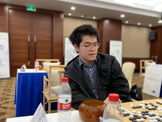 柯洁,就是这么牛!3连胜,打入半决赛,妥妥的第一人! - 哔哩哔哩